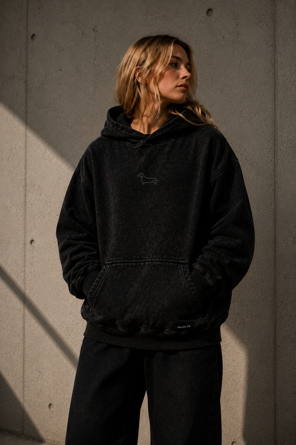 Hoodie Oversize Boxy Acid Wash Negro 360 GSM | SALCHI CO.