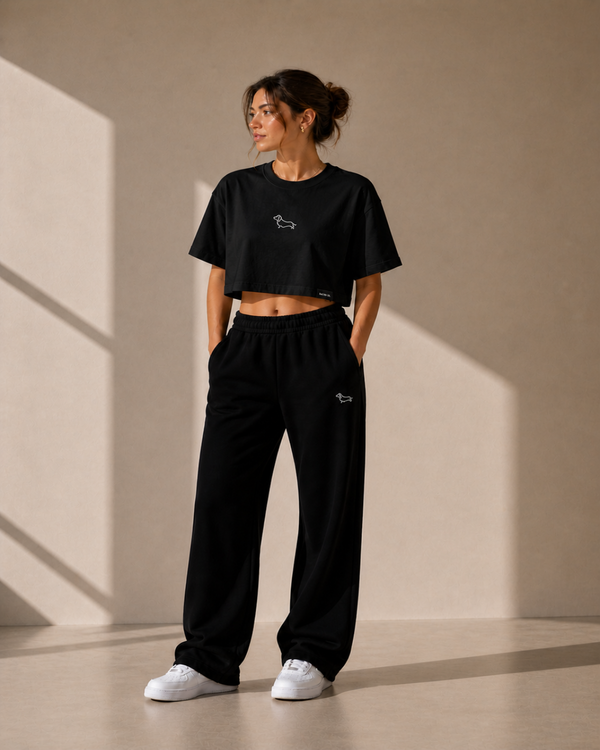 Crop Top Negro Minimalista | SALCHI CO